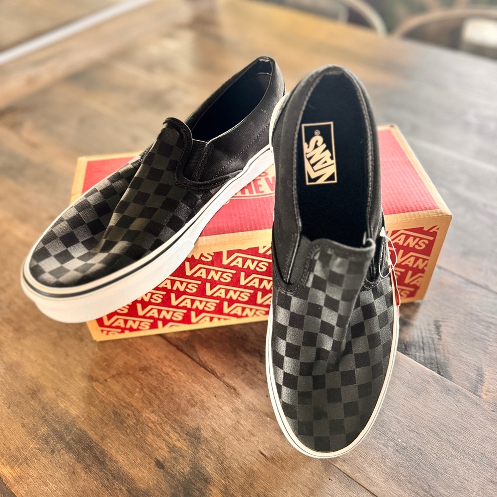 Vans classic slip on